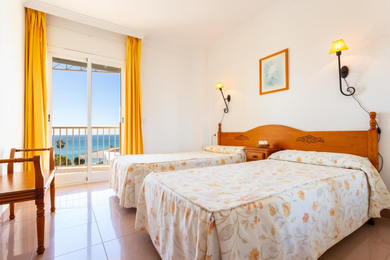 Apartamentos Solset Nerja Luaran gambar