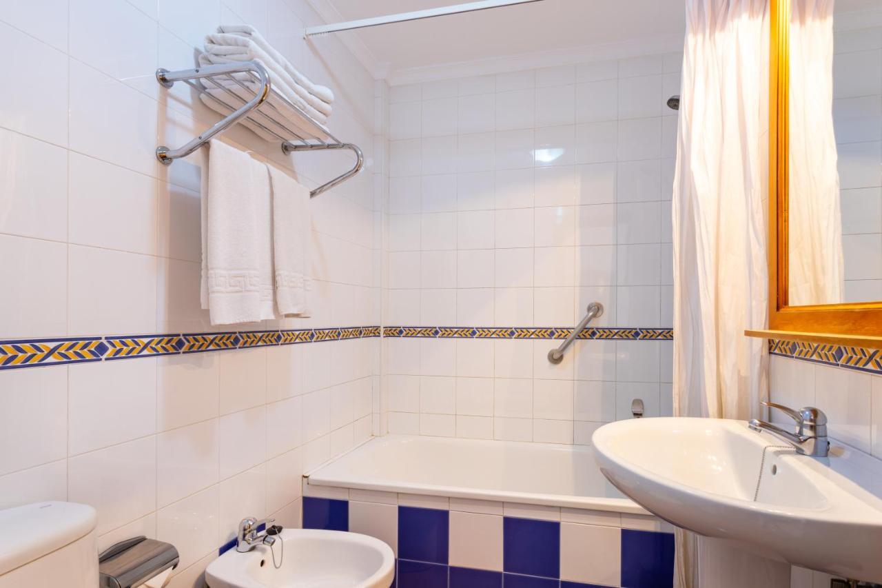 Apartamentos Solset Nerja Luaran gambar