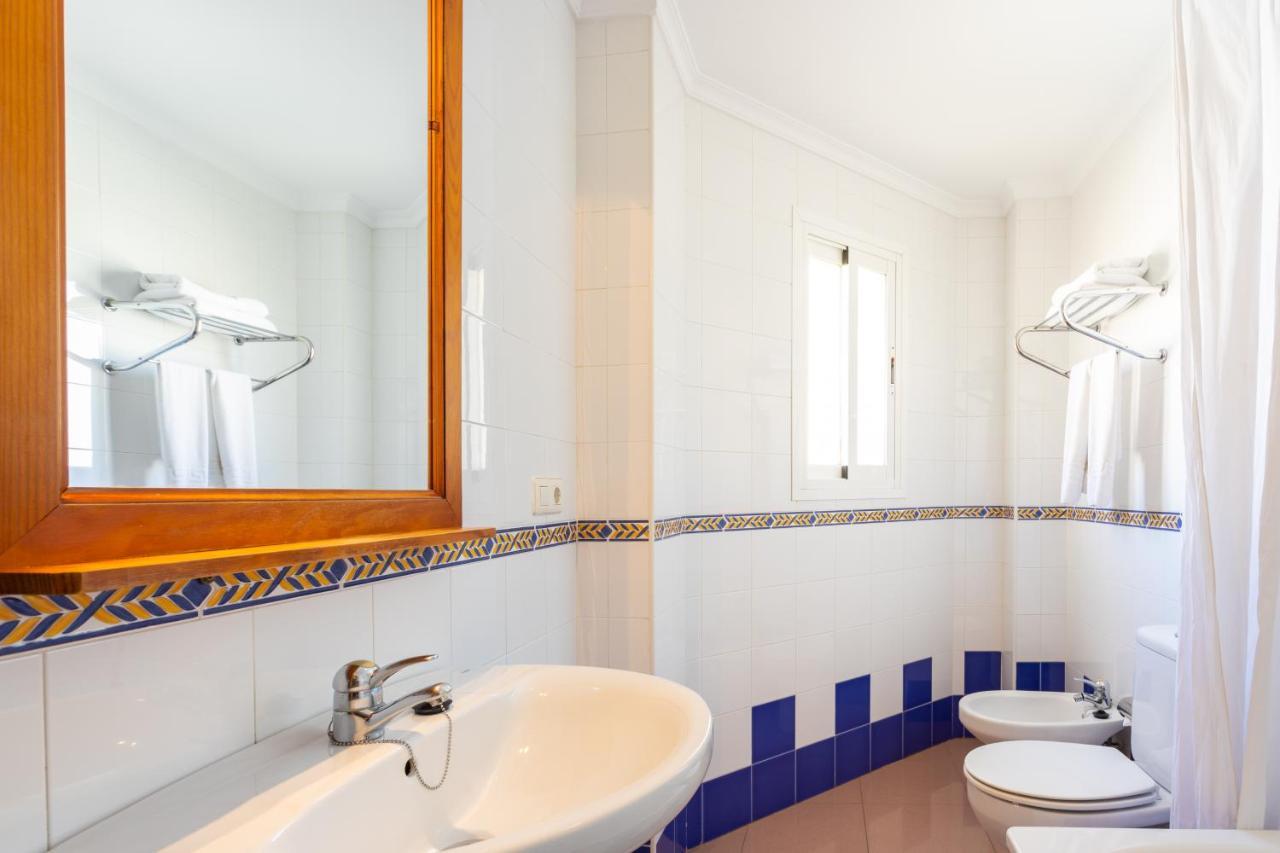 Apartamentos Solset Nerja Luaran gambar
