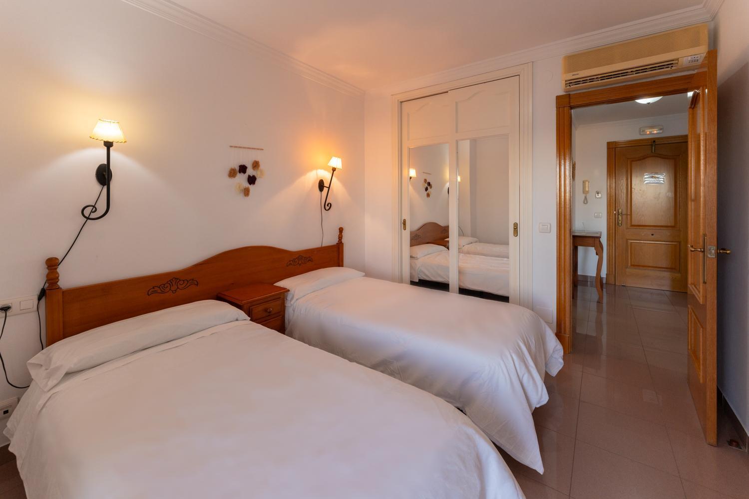 Apartamentos Solset Nerja Luaran gambar