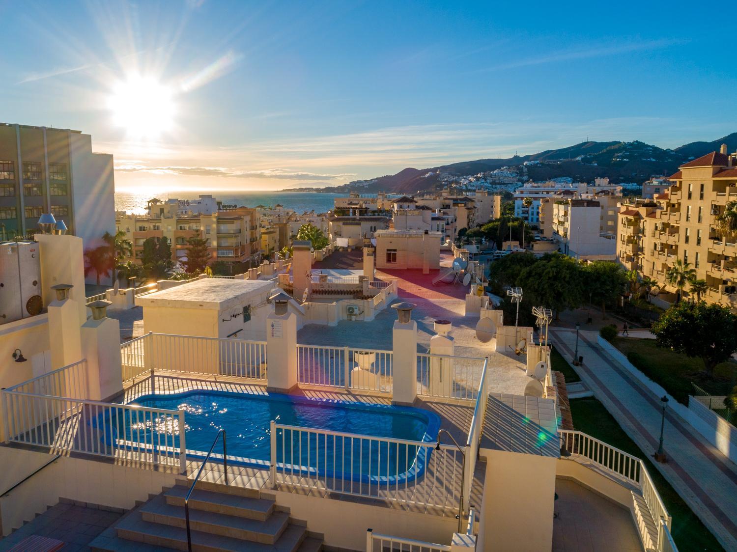 Apartamentos Solset Nerja Luaran gambar