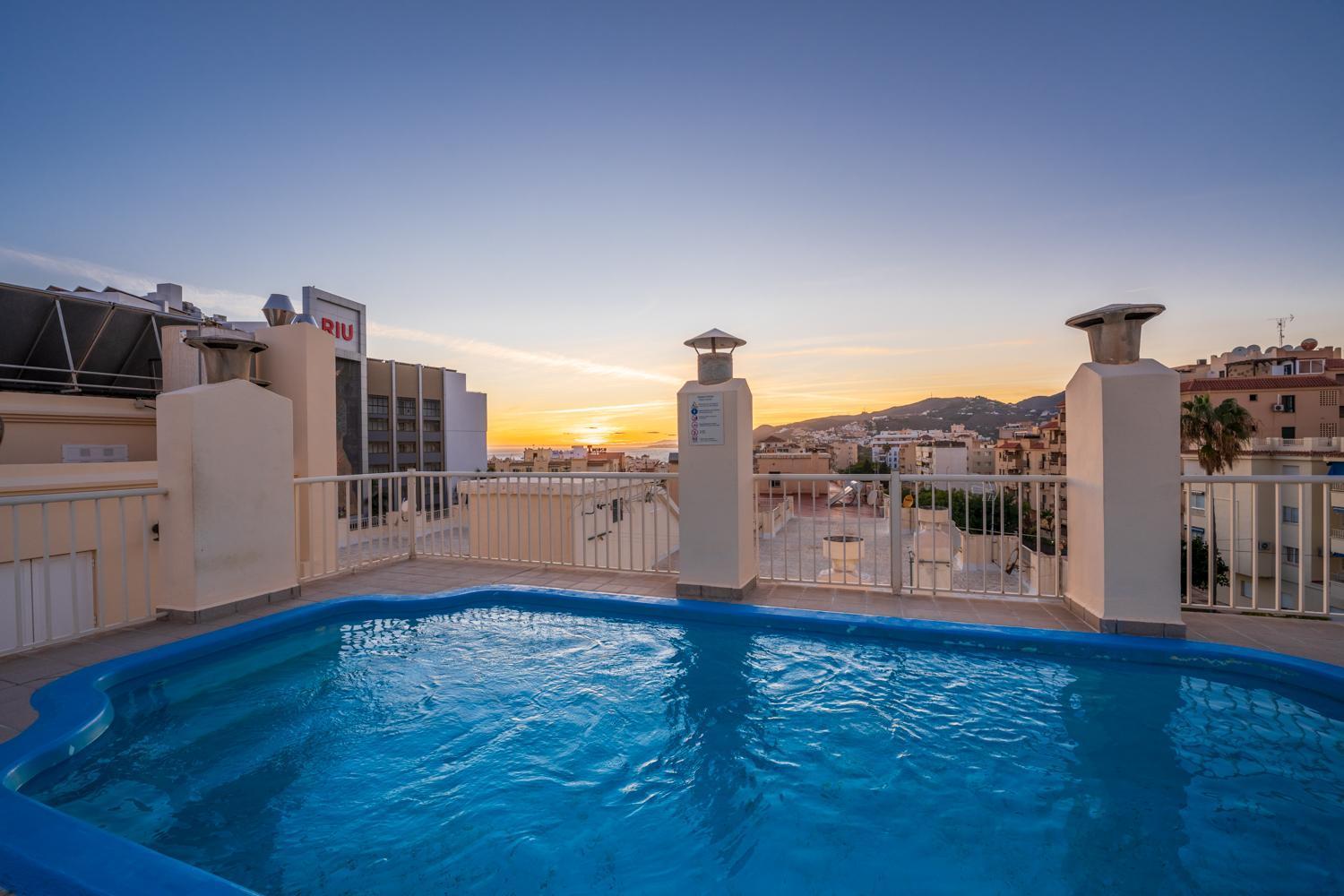Apartamentos Solset Nerja Luaran gambar